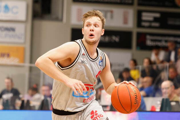 05 09 2021, Basketball, REWE Cup 2021, Match for 3rd place, Phoenix Hagen JobStairs Giessen 46er, GER, Hagen, Krollmann Arena Bild v li Bjarne Kraushaar Giessen 46ers DFL REGULATIONS PROHIBIT ANY USE OF PHOTOGRAPHS AS IMAGE SEQUENCES AND OR QUASI VIDEO Copyright: HMBxMedia xHeikoxBecker