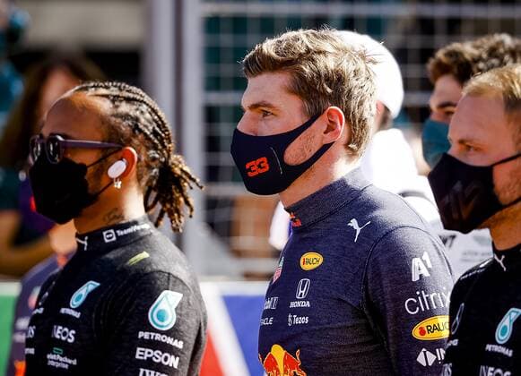 ZANDVOORT Lewis Hamilton Mercedes AMG Petronas Motorsport , Max Verstappen Red Bull Racing and Valtteri Bottas Mercedes AMG Petronas Motorsport LR ahead of the Dutch Grand Prix at Zandvoort circuit ANP REMKO DE WAAL Grand Prix xVIxANPxSportx xxANPxIVx 436901728