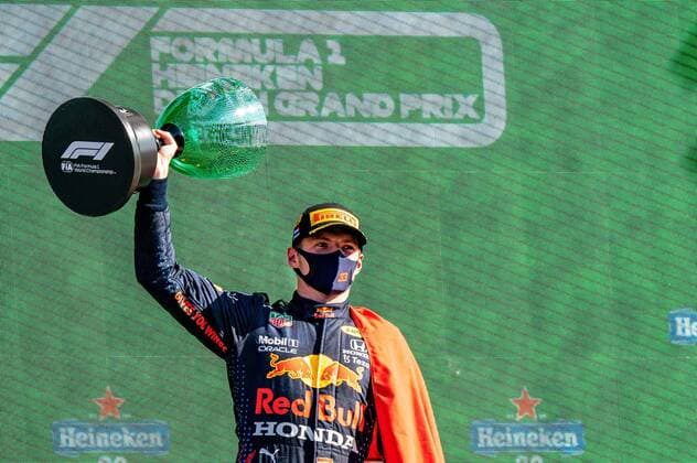 Bilder des Jahres 2021, Sport 09 September Sport Themen der Woche KW35 Sport Bilder des Tages Zandvoort - 05-09-2021, CM.com Circuit Zandvoort, Formula 1 Dutch Grand Prix at the CM.com Circuit Zandvoort , Sunday , Max verstappen wins the dutch Grand Prix Formula 1 Dutch Grand Prix - Sunday  x13312168x Copyright: