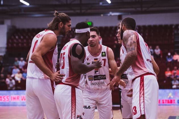 Test match Artland Dragons vs Eisbaeren Bremerhaven, 05 09 2021 Adam Pechacek Artland Dragons, 0 , Demetrius Ward Artland Dragons, 45 , Adrian Breitlauch Artland Dragons, 7 , Zachary Christopher Ensminger Artland Dragons, 1 , Taren Valdis Sullivan Artland Dragons, 13 Test match Artland Dragons vs Eisbaeren Bremerhaven on 05 09 2021 in Quakenbrueck Artland Arena , Germany, Copyright: xBEAUTIFULxSPORTS Neddermannx