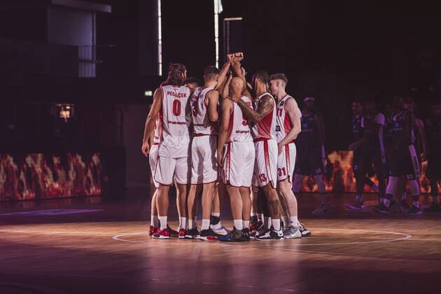 Test match Artland Dragons vs Eisbaeren Bremerhaven, 05 09 2021 Team of the Artland Dragons Test match Artland Dragons vs Eisbaeren Bremerhaven on 05 09 2021 in Quakenbrueck Artland Arena , Germany, Copyright: xBEAUTIFULxSPORTS Neddermannx