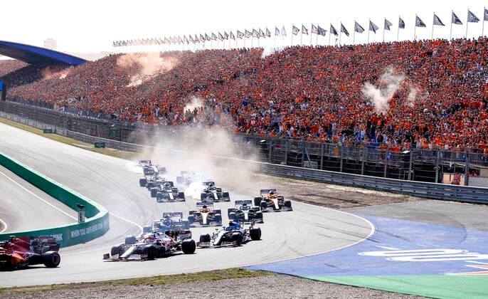 Start, 99 Antonio Giovinazzi ITA, Alfa Romeo Racing ORLEN , 14 Fernando Alonso ESP, Alpine F1 Team , 31 Esteban Ocon FRA, Alpine F1 Team , F1 Grand Prix of the Netherlands at Circuit Zandvoort on September 5, 2021 in Zandvoort, Netherlands Photo by HOCH ZWEI Zandvoort Netherlands
