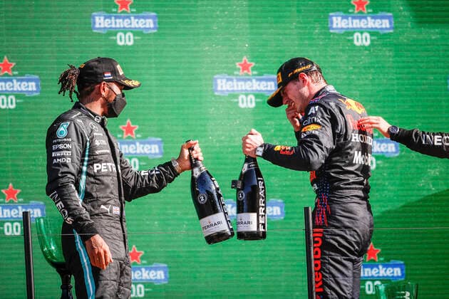 44 Lewis Hamilton GBR, Mercedes AMG Petronas F1 Team , 33 Max Verstappen NED, Red Bull Racing , F1 Grand Prix of the Netherlands at Circuit Zandvoort on September 5, 2021 in Zandvoort, Netherlands Photo by HOCH ZWEI Zandvoort Netherlands