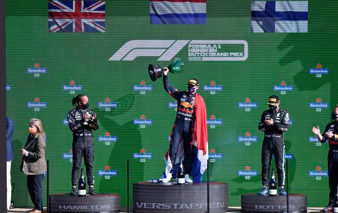 VERSTAPPEN Max F1 Team Red Bull Racing at the presentation ceremony with HAMILTON LEWIS and BOTTAS Vatteri F1 Formula one GP of Netherlands 2021 Circuit Park Zandvoort on 05 September 2021