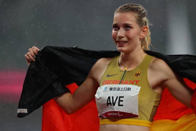 Gold medalist AVE Lindy (GER) celebrates in the Athletics -Women s 400m - T38 Final during the Tokyo 2020 Paralympic Games on September 4, 2021 at the Olympic Stadium in Tokyo, Japan. Noxthirdxpartyxsales  (168715681)