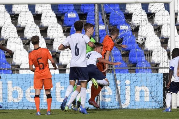KATWIJK DCesare Casadei of Italy U19 scores during the friendly match between Netherlands U19 and Italy U19 at Sportpark Nieuw Zuid on September 6, 2021 in Katwijk, Netherlands ANP HH Friendly match 2021 2022 xVIxANPxSportx xGerritxvanxKeulenxIVx 436978486