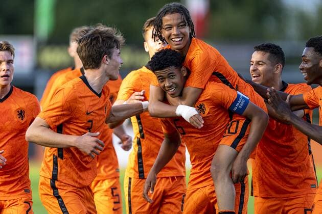 s-GRAVENZANDE, Netherlands, 06-09-2021, season 2021 2022, during the friendly match Netherlands U18 - Italy U18, Netherlands player Livano Comenencia celebrating the goal Netherlands U18 - Italy U18  x13331049x Copyright: