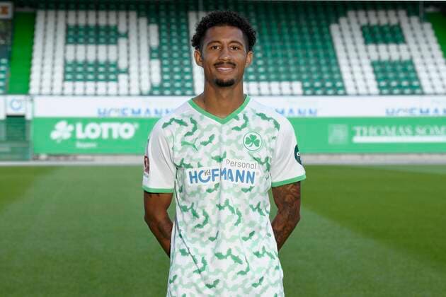 06 09 2021 SpVgg Greuther Fürth Kleeblatt Spielvereinigung 1 Football Bundesliga Season 2021 2022 photo appointment portrait appointment Jeremy Dudziak 28, SpVgg Greuther Fürth single photo single photo portrait portrait header photo