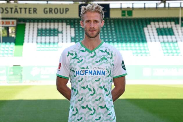 06 09 2021 SpVgg Greuther Fürth Kleeblatt Spielvereinigung 1 Football Bundesliga Season 2021 2022 photo appointment portrait appointment Sebastian Griesbeck 22, SpVgg Greuther Fürth single photo single photo portrait portrait header photo