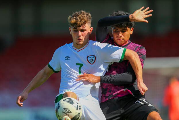 Under 17 International Friendly, Länderspiel, Nationalmannschaft Turner s Cross, Cork 7 9 2021 Republic of Ireland U17, U 17 vs Mexico U17 Ireland™s Kevin Zefi with Mexico™s Oscar Soto Kevin Zefi with Oscar Soto 7 9 2021  Copyright: x INPHO KenxSuttonx inp_irl_vs_mex_1927