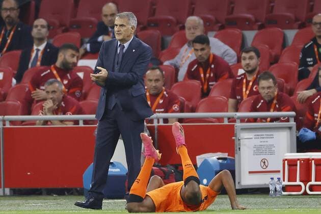 AMSTERDAM, 07-09-2021, JohanCruyff Arena, World Cup Qualifier between The Netherlands and Turkey 6-1 Turkey trainer coach Senol Gunes Netherlands - Turkey  x13354256x Copyright: