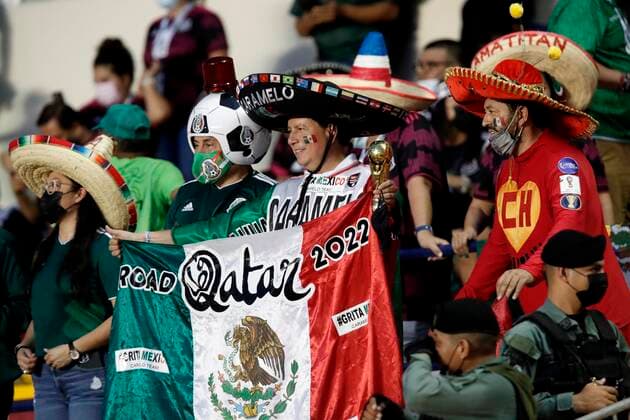 Fußball, WM Quali, Panama - Mexiko Fans of Mexico attend the CONCACAF qualifiers to Qatar 2022 World Cup soccer match between Panama and Mexico at Rommel Fernandez stadium in Panama City, Panama, 08 September 2021. Panama vs. Mexico !ACHTUNG: NUR REDAKTIONELLE NUTZUNG!  Copyright: xBienvenidoxVelascox AMDEP9550 20210909-3b6b25c106b88e82b9475cca74ec215bca9459ed