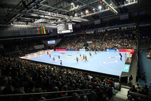 GETEC Arena wieder mit Zuschauer und Fans - Handball Bundesliga Saison 2021-2022 SC Magdeburg vs. TVB Stuttgart in der GETEC Arena in Magdeburg - Handball,Deutschland,09.09.2021 *** GETEC Arena again with spectators and fans Handball Bundesliga season 2021 2022 SC Magdeburg vs TVB Stuttgart in the GETEC Arena in Magdeburg Handball,Germany,09 09 2021