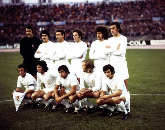 17 11 74 VfB Stuttgart Real Madrid Germany, Stuttgart, 17 11 1974, Football, Bundesliga, Test match, VfB Stuttgart Real Madrid 1 1 Team Real Madrid with Paul Breitner top row 5 v l , Vincente del Bosque top row 6 v l and Günther Netzer bottom row 4 v l