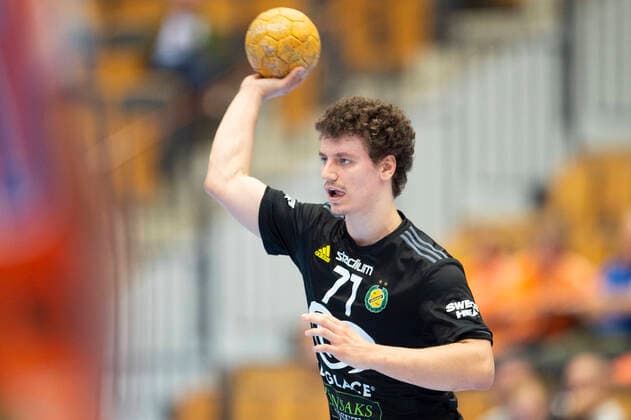 210910 Sävehofs Elias Ellefsen in Skipagotu during the handball match in the Handball League between Kristianstad and Sävehof on 10 September 2021 in Kristianstad,  Copyright: AVDOxBILKANOVIC BB210910AB089