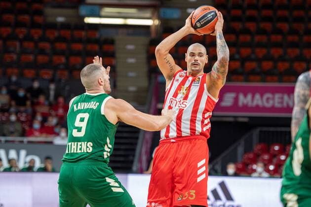 Vassilis Kavvadas 9 Panathinaikos OPAP Athens , M Zirbes 33 Red Star Belgrade , Panathinaikos OPAP Athens vs Red Star Belgrade, Magenta Sport Cup 2021, 11 09 2021 Muenchen Bayern Germany Copyright: xkolbert-press UlrichxGamelx