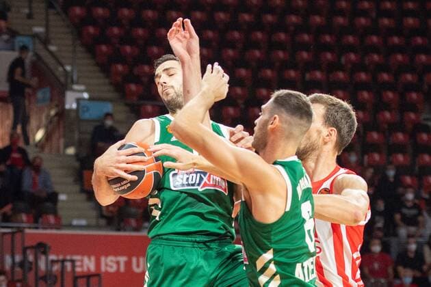 Ioannis Papapetrou 10 Panathinaikos OPAP Athens , Giorgos Papagiannis 6 Panathinaikos OPAP Athens , Panathinaikos OPAP Athens vs Red Star Belgrade, Magenta Sport Cup 2021, 11 09 2021 Muenchen Bayern Germany Copyright: xkolbert-press UlrichxGamelx