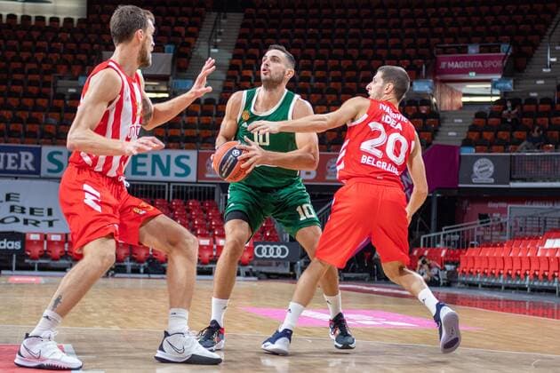 A White 30 Red Star Belgrade , Ioannis Papapetrou 10 Panathinaikos OPAP Athens , N Ivanovic 20 Red Star Belgrade , Panathinaikos OPAP Athens vs Red Star Belgrade, Magenta Sport Cup 2021, 11 09 2021 Muenchen Bayern Germany Copyright: xkolbert-press UlrichxGamelx