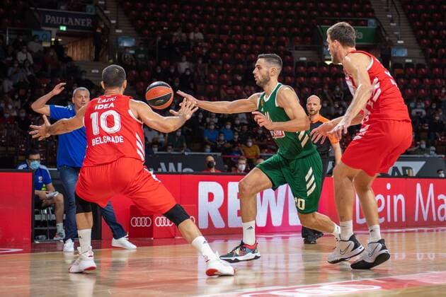 Branko Lazic 10 Red Star Belgrade , Ioannis Papapetrou 10 Panathinaikos OPAP Athens , Panathinaikos OPAP Athens vs Red Star Belgrade, Magenta Sport Cup 2021, 11 09 2021 Muenchen Bayern Germany Copyright: xkolbert-press UlrichxGamelx