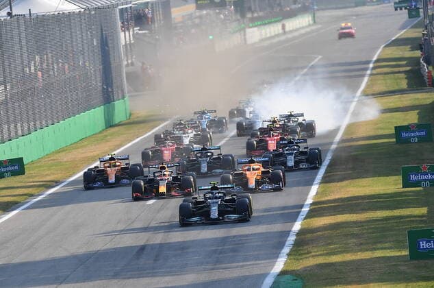 FORMULA 1 HEINEKEN GRAN PREMIO D ITALIA 2021 11 09 2021, Autodromo Nazionale di Monza, Monza, FORMULA 1 HEINEKEN GRAN PREMIO D ITALIA 2021 ,in picture start of sprint race Valtteri Bottas FIN 77 , Mercedes AMG Petronas Formula One Team, Max Verstappen NEL 33 , Red Bull Racing Honda, Daniel Ricciardo AUS 3 , McLaren F1 Team, Lando Norris GBR 4 , McLaren F1 Team, Lewis Hamilton GBR 44 , Mercedes AMG Petronas Formula One Team, Charles Leclerc MCO 16 , Scuderia Ferrari Mission Winnow, Carlos Sainz Jr ESP 55 , Scuderia Ferrari Mission Winnow, Sergio, Perez MEX 11 , Red Bull Racing Honda, Pierre Gasly FRA 10 , Scuderia AlphaTauri Honda nordphotoxGmbHx xBratic nph00250