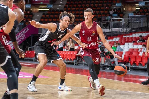 Alessandro Pajola 6 Virtus Bologna , Zan Mark Sisko 31 FC Bayern , FC Bayern Basketball vs Virtus Bologna, Magenta Sport Cup 2021, 11 09 2021 Muenchen Bayern Germany Copyright: xkolbert-press UlrichxGamelx