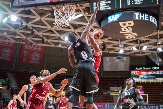 Augustine Rubit 21 FC Bayern , Ekpe Udoh 9 Virtus Bologna , FC Bayern Basketball vs Virtus Bologna, Magenta Sport Cup 2021, 11 09 2021 Muenchen Bayern Germany Copyright: xkolbert-press UlrichxGamelx