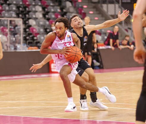 Parker Jackson Cartwright Telekom Baskets Bonn , test match vs Hamburg Towers easyCredit BBL 1 Bundesliga , 2021 2022 season.