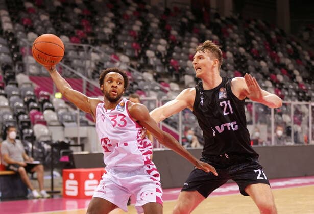 Basketball, BBL, Test match, Telekom Baskets Bonn - Hamburg Towers