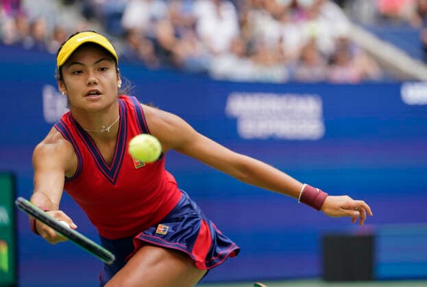 September 11, 2021: Emma Raducanu (GBR) defeated Leylah Fernandez (CAN) 6-4, 6-3, at the US Open being played at Billie Jean King National Tennis Center in Flushing, Queens, New York USA Ã‚ Tennisclix CSM CSM Flushing, Queens USA - ZUMAc04_ 20210911_zaf_c04_420 Copyright: xJoxBecktoldx