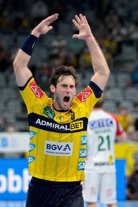 Goal scorer Uwe Gensheimer RNL, 3 , cheers about a goal, jubilation, goal celebration, celebrate the goal, goal, celebration, jubilation about the goal, optimistic, game scene, highlight, single picture, action, 12 09 2021, Mannheim Germany , Handball, Bundesliga, Rhein Neckar Löwen SC Magdeburg xozx