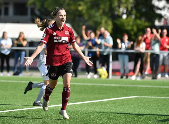 12 09 2021 Football Season 2021 2022 2 Bundesliga Women Women 04 Matchday 1 FC Nürnberg Nuernberg FCN Club TSV Schwaben Augsburg OGo Goal Cheer Joy Nastassja Lein 24, 1 FC Nürnberg FCN