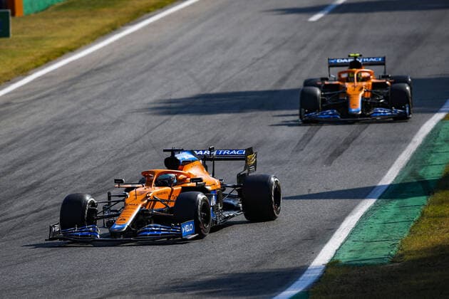 03 RICCIARDO Daniel (aus), McLaren MCL35M, action during the Formula 1 Heineken Gran Premio D italia 2021, Italian Grand Prix, 14th round of the 2021 FIA Formula One World Championship, WM, Weltmeisterschaft from September 9 to 12, 2021 on the Autodromo Nazionale di Monza, in Monza, Italy FORMULE 1 : Grand prix d Italie - Monza - 12 09 2021 DPPI Panoramic  00121030__GO02176.JPG