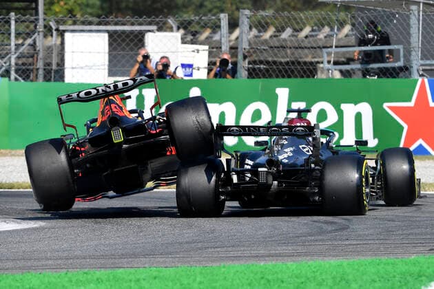 VERSTAPPEN Max F1 Team Red Bull Racing in crash with HAMILTON Lewis Team Mercedes AMG F1 Formula one GP of Italy 2021 at Monza on September 12, 2021
