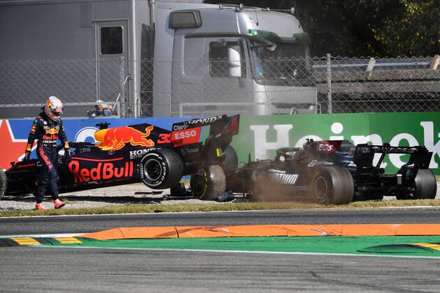 VERSTAPPEN Max F1 Team Red Bull Racing in crash with HAMILTON Lewis Team Mercedes AMG F1 Formula one GP of Italy 2021 at Monza on September 12, 2021
