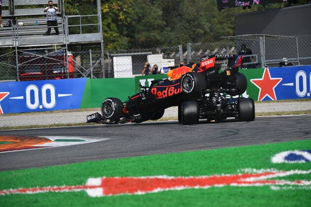 FORMULA 1 HEINEKEN GRAN PREMIO D ITALIA 2021 12 09 2021, Autodromo Nazionale di Monza, Monza, FORMULA 1 HEINEKEN GRAN PREMIO D ITALIA 2021 ,in the picture accident between Max Verstappen NEL 33 , Red Bull Racing Honda and Lewis Hamilton GBR 44 , Mercedes AMG Petronas Formula One Team nordphotoxGmbHx xBratic nph00250