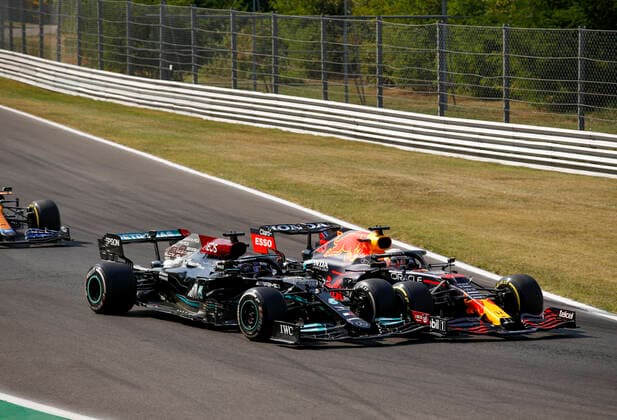 44 Lewis Hamilton GBR, Mercedes AMG Petronas F1 Team , 33 Max Verstappen NED, Red Bull Racing , F1 Grand Prix of Italy at Autodromo Nazionale Monza on September 12, 2021 in Monza, Italy Photo by HOCH ZWEI Monza Italy