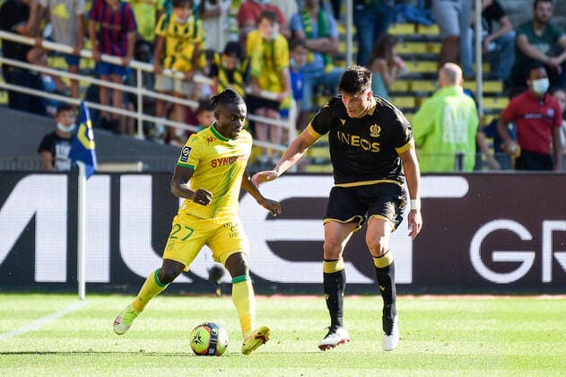 Moses SIMON ( 27 - Nantes ) - Flavius DANILIUC ( 5 - Nice ) - FOOTBALL : Nantes vs Nice - Ligue 1 - Nantes - 12 09 2021 FedericoPestellini Panoramic 