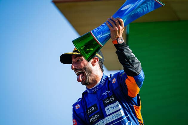 RICCIARDO Daniel (aus), McLaren MCL35M, portrait celebrating victory on the podium during the Formula 1 Heineken Gran Premio D italia 2021, Italian Grand Prix, 14th round of the 2021 FIA Formula One World Championship, WM, Weltmeisterschaft from September 9 to 12, 2021 on the Autodromo Nazionale di Monza, in Monza, Italy FORMULE 1 : Grand prix d Italie - Monza - 12 09 2021 DPPI Panoramic  20210912_GOODEN__GO02417