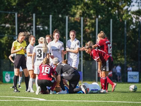 Nuernberg, Germany, September 12 Match action during the 2. Womens Bundesliga match between 1. FC Nuernberg and SG 99 Andernach at Sports Park Valznerweiher in Nuernberg, Germany. 2. Womens Bundesliga - 1. FC N?rnberg v SG 99 Andernach 