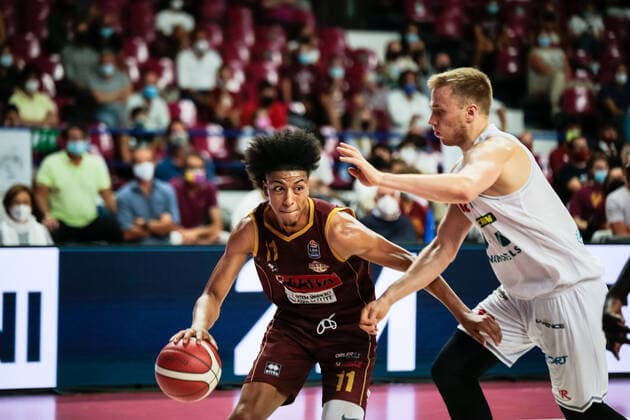 Victor Sanders (Umana Reyer Venezia) durante Umana Reyer Venezia VS UNAHOTELS Reggio Emilia, Basket Supercoppa Italiana in Venezia, Italia, 13 settembre 2021  Copyright: xMattiaxRadonix xIPAx xx 0