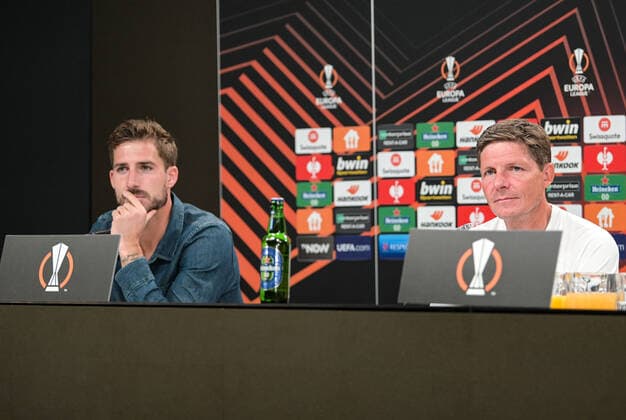 15 09 2021, xjhx, football UEFA Europa League, Eintracht Frankfurt training and press conference emspor, v l Kevin Trapp Eintracht Frankfurt , coach Oliver Glasner Eintracht Frankfurt zautz DFL DFB REGULATIONS PROHIBIT ANY USE OF PHOTOGRAPHS as IMAGE SEQUENCES and or QUASI VIDEO Frankfurt