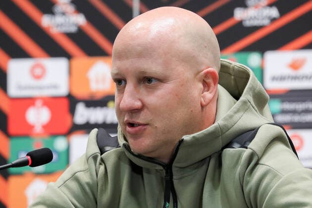 MOSCOW, RUSSIA - SEPTEMBER 15, 2021: Head coach Marko Nikolic is seen during a press conference, PK, Pressekonferenz by FC Lokomotiv Moscow on the eve of a 2021 22 UEFA Europa League Group E match against Olympique de Marseille; the game is scheduled for September 16, 2021. Sergei Savostyanov TASS  TS1107DA