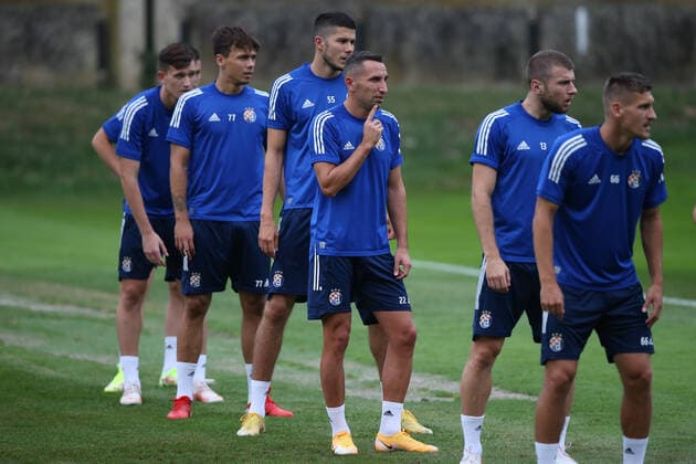 Dinamo Zagreb Training Session The Dinamo Zagreb players during the Dinamo Zagreb training session before the Europa League Group H match against West Ham United at Stadion Maksimir, Zagreb Content Not Available For UK Newspapers Copyright: xPaulxChestertonx FIL-15874-0003