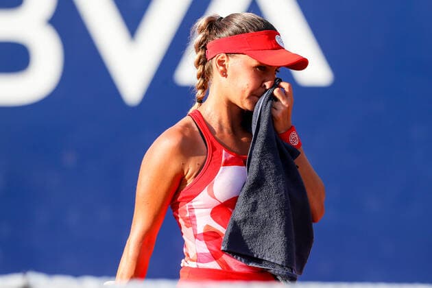 September 15, 2021, VALENCIA, VALENCIA, SPAIN: Irina Maria Bara of Romania gestures against Leyre Romero of Spain during the first round of the Open Internacional de Valencia, ITF World Tennis, celebrated at Sporting Tennis Valencia on september 14, 2021, in Valencia, Spain. VALENCIA SPAIN - ZUMAa181 20210915_zaa_a181_227 Copyright: xIvanxTerronx