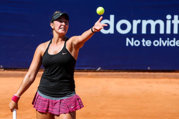 September 15, 2021, VALENCIA, VALENCIA, SPAIN: Ilona Georgiana of Romania server against Ane Mintegi of Spain during the first round of the Open Internacional de Valencia, ITF World Tennis, celebrated at Sporting Tennis Valencia on september 14, 2021, in Valencia, Spain. VALENCIA SPAIN - ZUMAa181 20210915_zaa_a181_148 Copyright: xIvanxTerronx