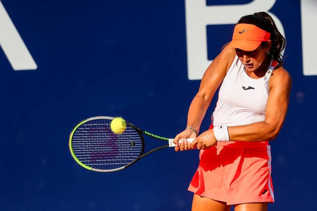 September 15, 2021, VALENCIA, VALENCIA, SPAIN: Leyre Romero of Spain in action against Irina Maria Bara of Romania during the first round of the Open Internacional de Valencia, ITF World Tennis, celebrated at Sporting Tennis Valencia on september 14, 2021, in Valencia, Spain. VALENCIA SPAIN - ZUMAa181 20210915_zaa_a181_207 Copyright: xIvanxTerronx