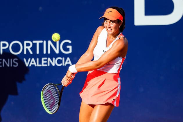 September 15, 2021, VALENCIA, VALENCIA, SPAIN: Leyre Romero of Spain in action against Irina Maria Bara of Romania during the first round of the Open Internacional de Valencia, ITF World Tennis, celebrated at Sporting Tennis Valencia on september 14, 2021, in Valencia, Spain. VALENCIA SPAIN - ZUMAa181 20210915_zaa_a181_215 Copyright: xIvanxTerronx