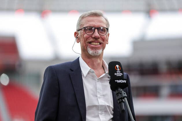 16 09 2021, Football, 2021 2022 season, UEFA Europa League, Group stage, Matchday 1, Bayer 04 Leverkusen Ferencvaros Budapest head coach Peter Stöger Ferencvarosi TC Foto RHR Foto Dennis Ewert Leverkusen BayArena NRW Germany xRHR PHOTO DEx