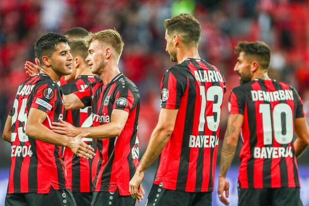 Goal, Goal celebration for 1 1 by Exequiel Palacios Bayer 04 Leverkusen, 25 , GER, Bayer 04 Leverkusen vs Ferencvaros Budapest Ferencvarosi Torna Club, UEFA Europa League Group G, Group Stage, Season 2021 2022, 16 09 2021, , DFB DFL regulations prohibit any use of photographs as image sequences and or quasi video , GER, Bayer 04 Leverkusen vs Ferencvaros Budapest Ferencvarosi Torna Club, UEFA Europa League Group G, Group Stage, Season 2021 2022, 16 09 2021 Leverkusen Copyright: xEibner-Pressefoto GabrielxBoiax EP_GBA