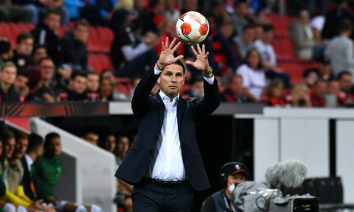 Football, UEFA Europa League, Men, 2020 2021 season, Group G, Matchday 1, BayArena Leverkusen, Bayer Leverkusen red Ferencvaros Budapest white Head coach Gerardo Seoane LEV action, single image UEFA REGULATES PROHIBIT ANY USE OF PHOTOGRAPHS AS IMAGE SEQUENCES AND OR QUASI VIDEO.